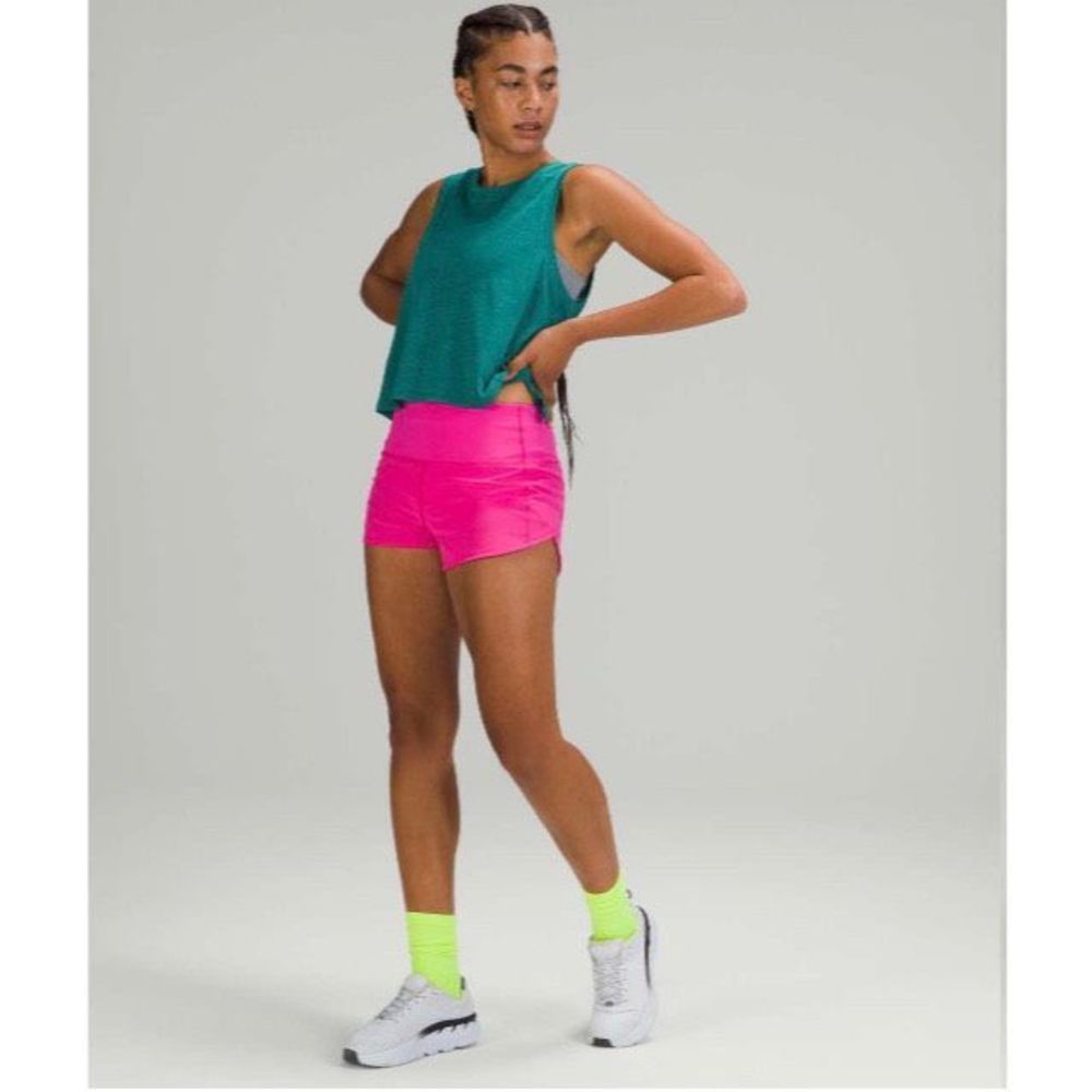 Lululemon Speed Up High-Rise Short 2.5” in Sonic Pink Women’s Size 8